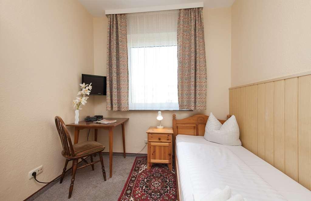 Hotel Hagemann Hamburg Hafen Rum bild